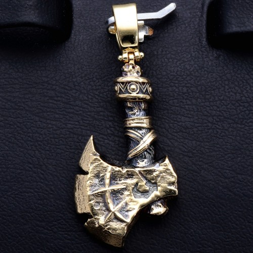 Wikinger-Axt-Anhänger mit filigranen Details und Verzierungen aus hochwertigem 585er 14K Gelbgold