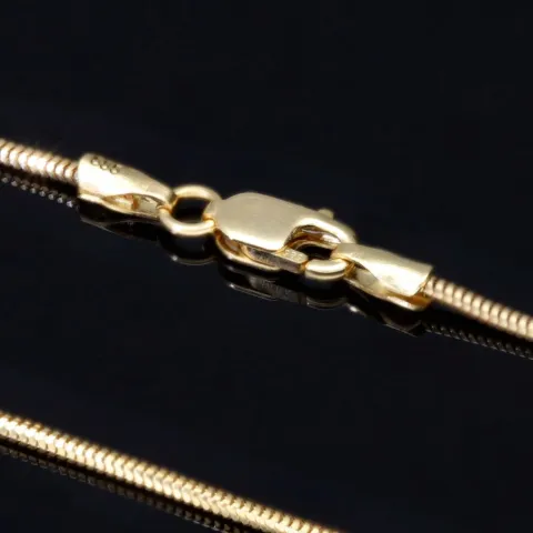 Kurze, glänzende Schlangenkette für Damen aus edlem 585 (14k) Gold in ca. 45cm ca. 1 mm