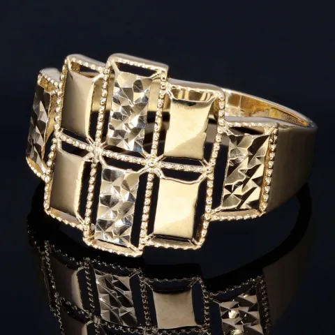 Funkelnder Golddring mit stilvollem Muster in 585 14K Gelbgold in Ringgröße ca. 58-59