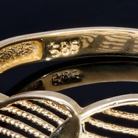 Exklusiver Ring in modernem Design aus hochwertigem 585 14K Gold Ringgröße ca. 57