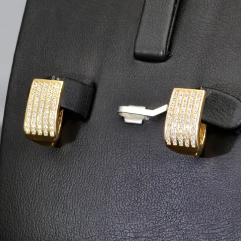 Massive Ohrringe mit funkelndem Zirkoniabesatz aus hochwertigem 14K 585 Gelbgold