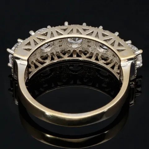 Ring aus 585 / 14K Weißgold für Damen mit vielen glitzernden Zirkonia besetzt (ca. 58 RG)