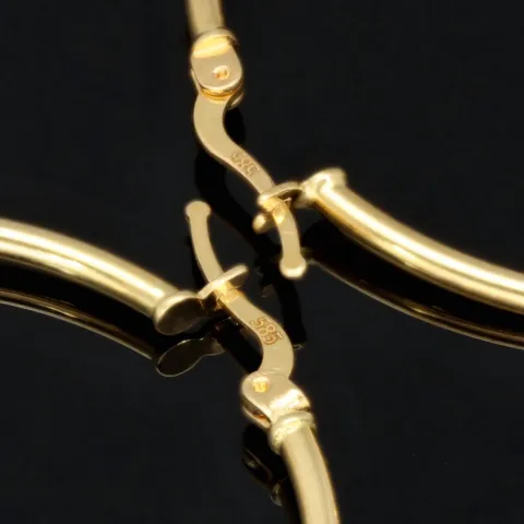 Edle Creolen aus hochwertigem, glänzend poliertem 14K / 585 Gold (Gelbgold)