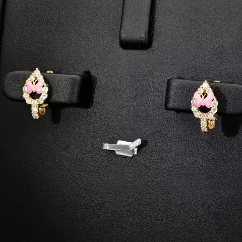 Butterfly - Schmetterling - Ohrringe mit Zirkoniasteinen besetzt aus edlem 585 14K Gold