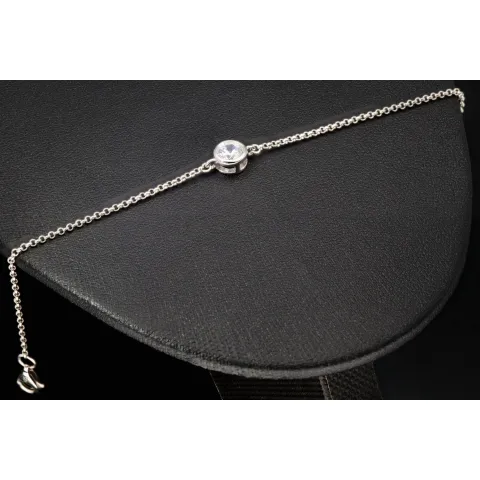 Edles Schmuck-Set aus funkelndem 925er Sterling Silber - Elegantes Armband und funkelnde Ohrstecker mit brillantgeschliffenen Zirkoniasteinen (Diamantimitat)