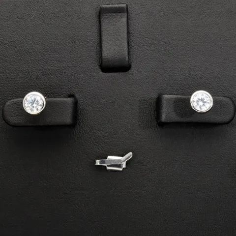 Edles Schmuck-Set aus funkelndem 925er Sterling Silber - Elegantes Armband und funkelnde Ohrstecker mit brillantgeschliffenen Zirkoniasteinen (Diamantimitat)