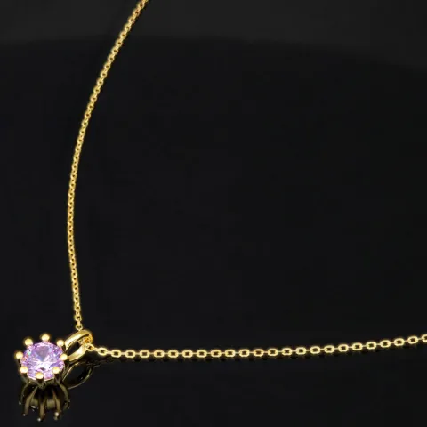 Exquisites Schmuckset - Kette mit Anhänger aus Sterling Silber 925, vergoldet, mit einem in Krappen gefassten, fliederfarbenen Zirkonia (Diamantimitat 1,00 ct. Brillantschliff)