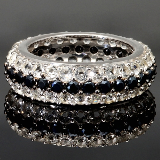 Eleganter Ring aus 925 Sterling Silber – Modernes Design mit feinem Zirkonia-Besatz (Diamantimitationen) - RG ca. 48