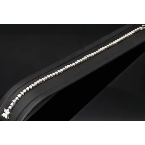 Schmetterling-Armband aus rhodiniertem 925er Sterling Silber mit 61 funkelnden Zirkoniasteinen im Brillantschliff (Diamantimitationen ca. 3,25 Karat gesamt) ca: 19cm