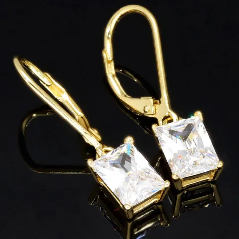 Zeitlose Ohrringe mit Zirkonia (Diamantimitation) treffen auf vergoldetes Sterling Silber (925) mit Klappbrisurverschluss