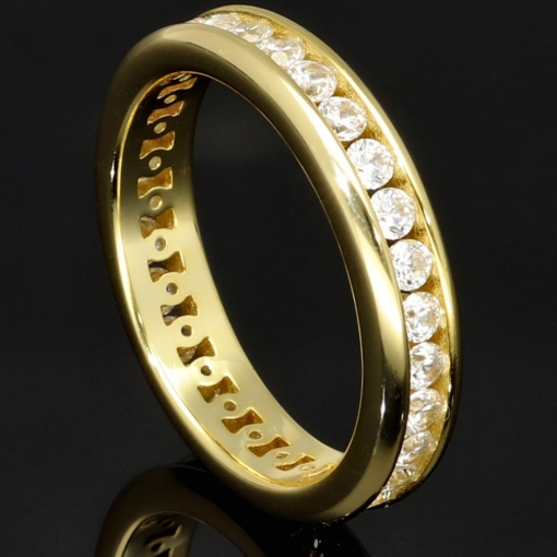 Eleganter Memory-Ring mit 28 leuchtenden Zirkoniasteinen (Diamant-Imitation ca. 0,84ct) – 925er Silber vergoldet - RG 53-54