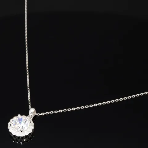Feines Schmuckset aus 925er Sterlingsilber mit funkelndem Zirkonia im Brillantschliff (Diamantimitat) in Krappen gefasst