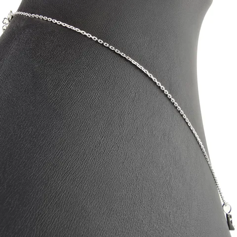 Edles Schmuckset aus glänzendem 925 Sterling Silber, bestehend aus einer feinen Ankerkette und einem Anhänger, bestückt mit vielen kleinen und einem hochkarätigen Zirkonia (Diamantimitat)