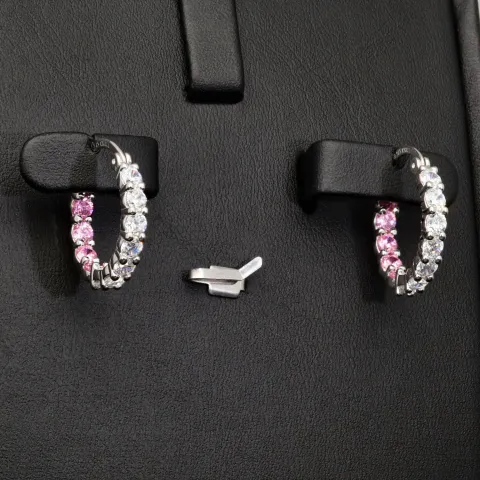 Trendige Creolen / Ohrringe aus 925er Silber, rhodiniert und hochglanzpoliert, veredelt mit weißen und rosa Zirkonia-Steinen im Brillantschliff (Diamantimitationen)