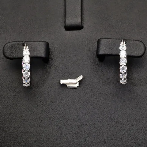 Trendige Creolen / Ohrringe aus 925er Silber, rhodiniert und hochglanzpoliert, veredelt mit weißen und rosa Zirkonia-Steinen im Brillantschliff (Diamantimitationen)