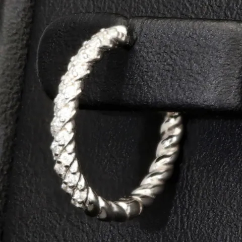 Mini Creolen / Ohrringe aus 925 Sterling Silber, rhodiniert und poliert veredelt mit leuchtenden Zirkonia-Steinen (Diamantimitationen) im Brillantschliff