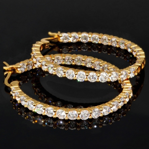 Vergoldete Creolen / Ohrringe aus 925 Sterling Silber mit 58 Zirkonia im Brillantschliff (Diamantimitationen)