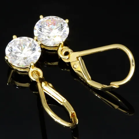 Hochwertig produzierte Ohrringe aus glänzendem 925er Sterling Silber, vergoldet und besetzt mit leuchtenden Zirkonia-Steinen im Brillantschliff (Diamantimitationen)