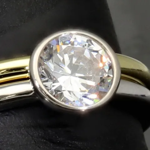 2-teiliges Ringset mit Zirkonia (Diamantimitat ca. 1ct ) im Brillantschliff – Sterling Silber 925, bicolor (1x rhodiniert & 1x vergoldet) RG ca. 63