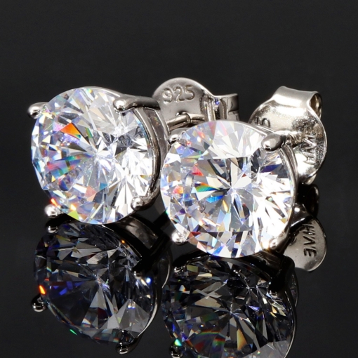 Glänzende Ohrstecker aus rhodiniertem 925er Sterling Silber, besetzt mit funkelnden Zirkonia (Diamantimitation) im Brillantschliff