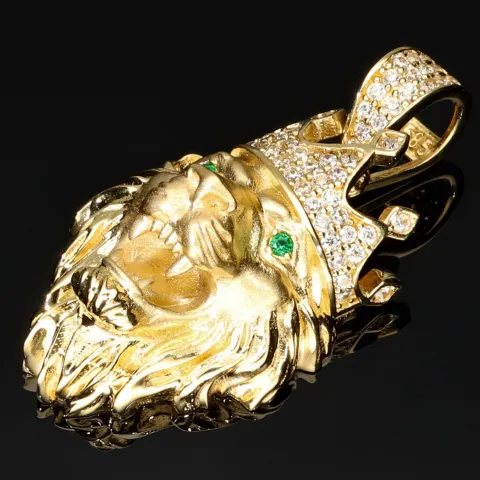 Löwenkopf-Anhänger aus hochwertigem 14k Gelbgold (585) mit Zirkoniabesatz – (ca. 6,3 g)