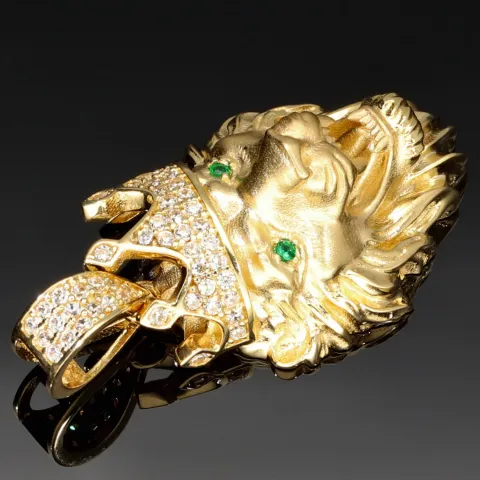 Löwenkopf-Anhänger aus hochwertigem 14k Gelbgold (585) mit Zirkoniabesatz – (ca. 6,3 g)