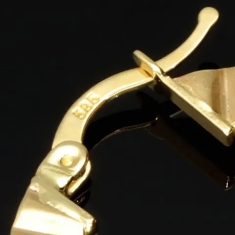 Sehr schöne Creolen aus edlem Gold (585er 14K Gelbgold) mit Klappverschluss
