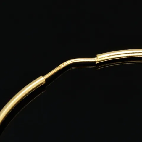 Klassisch elegante XXL Gold-Creolen aus feinem 14K 585er Gelbgold, glänzend poliert verarbeitet