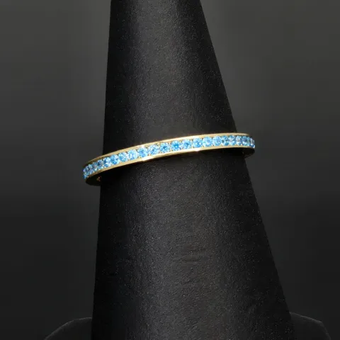 Funkelnder Ring aus 14K 585 Gold mit strahlenden, hellblauen, türkisen Zirkonia bestückt Ringgröße ca. 50