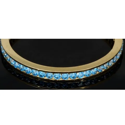 Funkelnder Ring aus 14K 585 Gold mit strahlenden, hellblauen, türkisen Zirkonia bestückt Ringgröße ca. 50