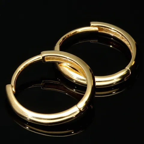 Mini-Creolen aus glänzend poliertem 14K / 585 Gold (Gelbgold) mit praktischem Verschluss