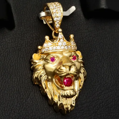 Exklusiver Löwenkopf-Anhänger aus hochwertigem 14K 585er Gold – veredelt mit zahlreichen funkelnden Zirkoniasteinen (ca. 4,4 g)