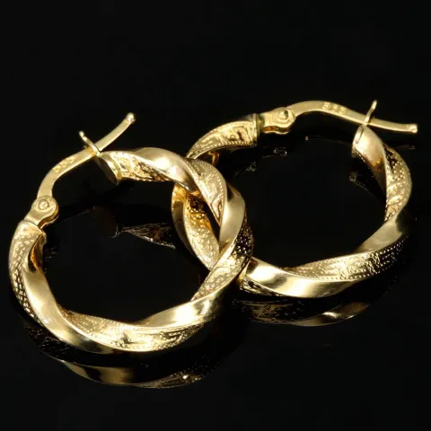 Glänzende Greco-Creolen in zeitlosem Twist-Design aus funkelndem 585er / 14K Gold