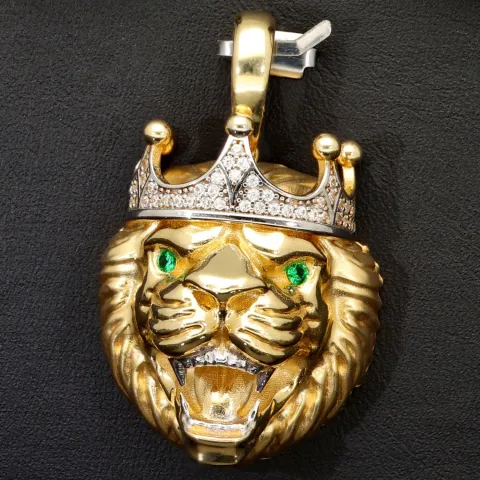 Exklusiver Löwenkopf-Anhänger aus hochwertigem Bicolor 14k 585 Gold (Gelbgold und Weißgold) mit funkelnden Zirkoniasteinen besetzt – (ca. 10,6 g)