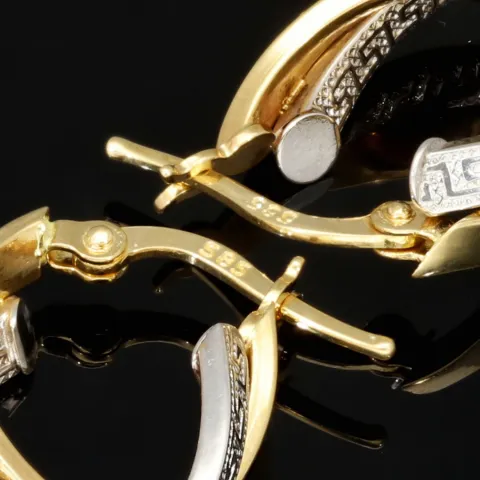Stilvoll geschwungene Doppel-Creolen aus hochwertigem Bicolor 585 / 14K Gold (Gelbgold und Weißgold) mit feinem Greco-Design
