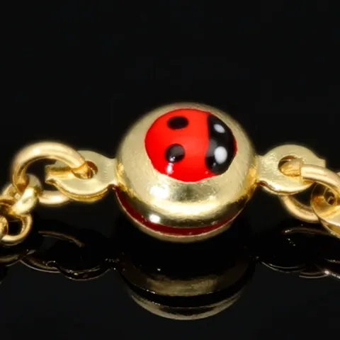 Baby-Armband mit Gravurplättchen und Marienkäfer-Element aus hochwertigem 14k (585) Gold in ca. 14 cm Länge
