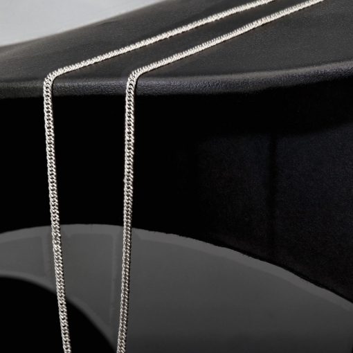 Filigrane Goldkette für Damen aus glänzendem, hochwertigem Gold (585 / 14k Weißgold) ca. 56cm, ca. 1,5mm