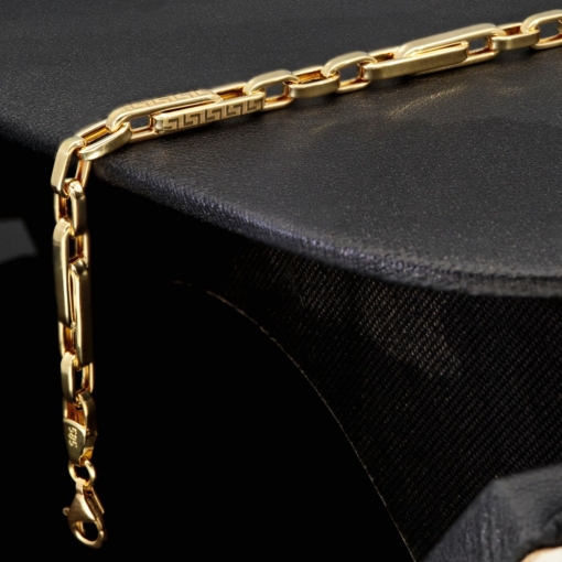 Fein gearbeitetes Ankerarmband aus funkelndem Gold in Greco-Design ca. 21,5 cm lang und 4 mm breit (585 / 14k Gelbgold)