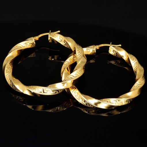 Funkelnde Twist-Creolen in edlem, fein gravierten Greco - Design aus hochwertigem 585er / 14K Gold