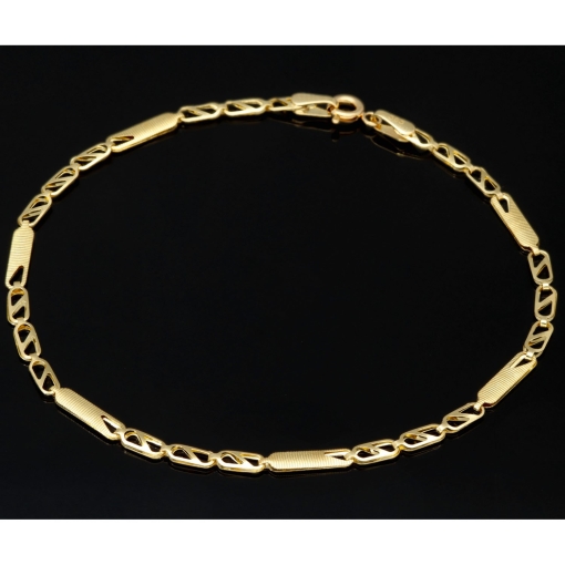 Zeitloses Armband mit feinem Design aus hochwertigem 585 14K Gold in (ca. 18,5 cm Länge, ca. 2,5 mm)