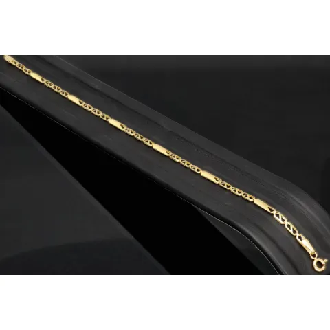 Zeitloses Armband mit feinem Design aus hochwertigem 585 14K Gold in (ca. 18,5 cm Länge, ca. 2,5 mm)