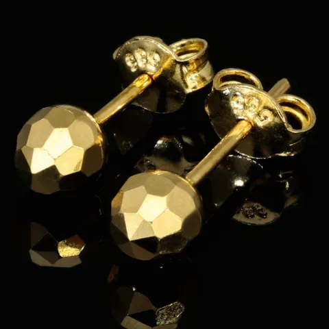 Funkelnde Ohrstecker mit stilvollem Muster aus edlem Gold (585 / 14K Gelbgold)