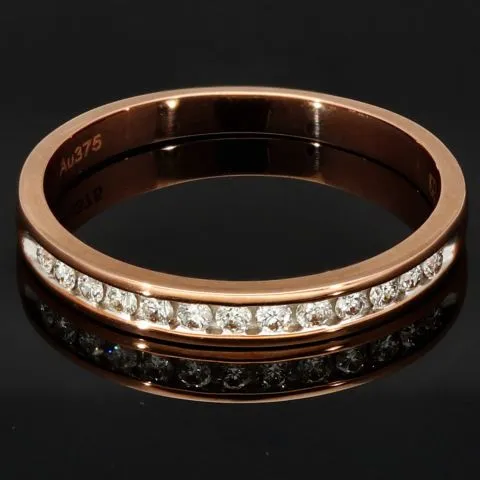 Exquisiter Ring für Damen mit 13 leuchtenden, eingefassten Brillanten (ca. 0,25 ct gesamt) aus massivem Gold (375 / 9K Roségold) - ca. Ringgröße 60