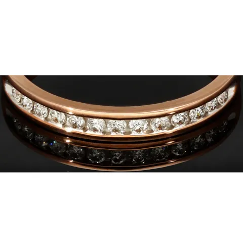 Exquisiter Ring für Damen mit 13 leuchtenden, eingefassten Brillanten (ca. 0,25 ct gesamt) aus massivem Gold (375 / 9K Roségold) - ca. Ringgröße 60
