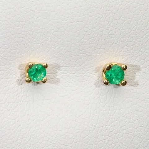 Handgearbeitete Smaragd-Ohrstecker mit 2 runden, kolumbianischen, in Krappen gefassten Smaragden aus hochwertigem Gold (18K / 750 Gelbgold)
