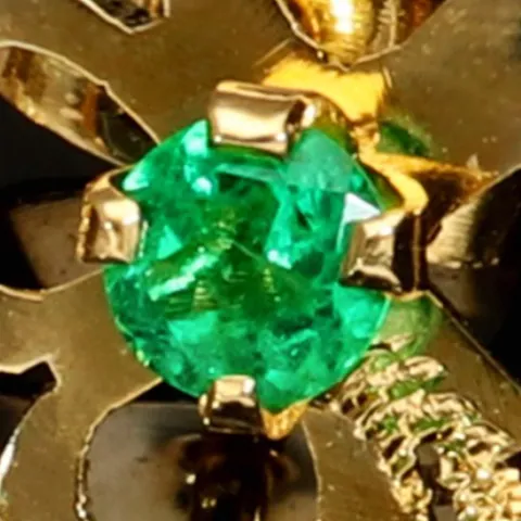 Hochwertige Kleeblatt-Ohrstecker mit leuchtenden, kolumbianischen Smaragden in 18K / 750 Gold gefasst - Handarbeit