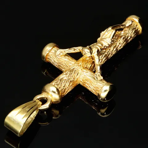 Hochwertig gearbeiteter Jesus Christus Kreuz-Anhänger mit filigranen Details aus edlem 14k / 585 Gold (Gelbgold)