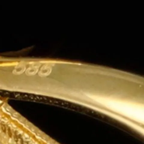 Hochwertig und detailliert gearbeiteter Engel-Anhänger mit Maschinengewehr - Schutzengel-Anhänger aus 14k (585er) Gelbgold und Zirkonia