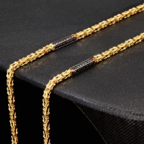 Fein gearbeitete, außergewöhnliche Königskette mit schwarzem, funkelnden Zirkoniabesatz aus exquisitem 585er Gelbgold (14k)- 60cm lang, 2mm breit
