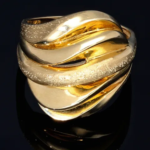 Glänzender Ring für Damen mit modernem, stilvollen Design in 14K 585er Gold Ringgröße ca. 56